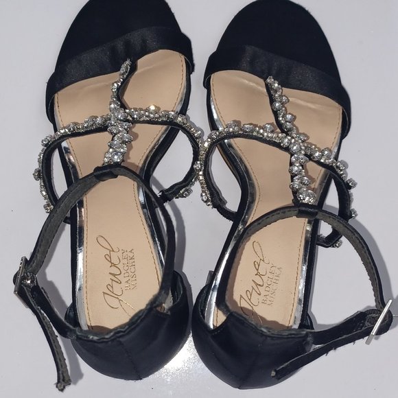 Badgley Mischka Jewel Black Satin  Embellished Sandals Heels - Picture 9 of 9